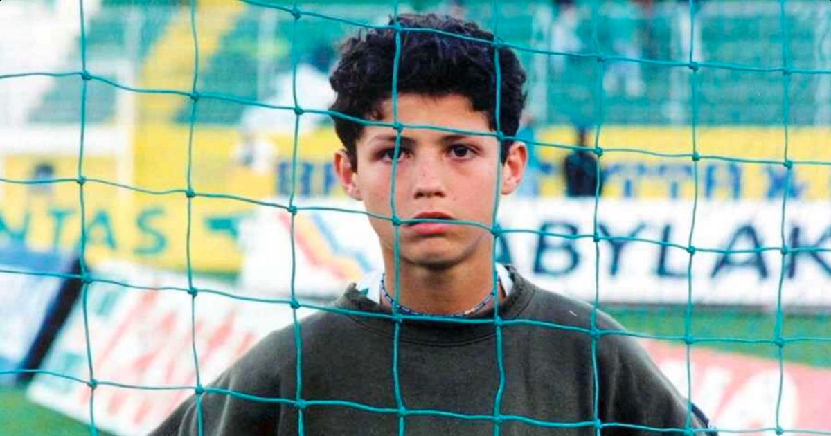 Cristiano-ronaldo-as-a-boy.jpg