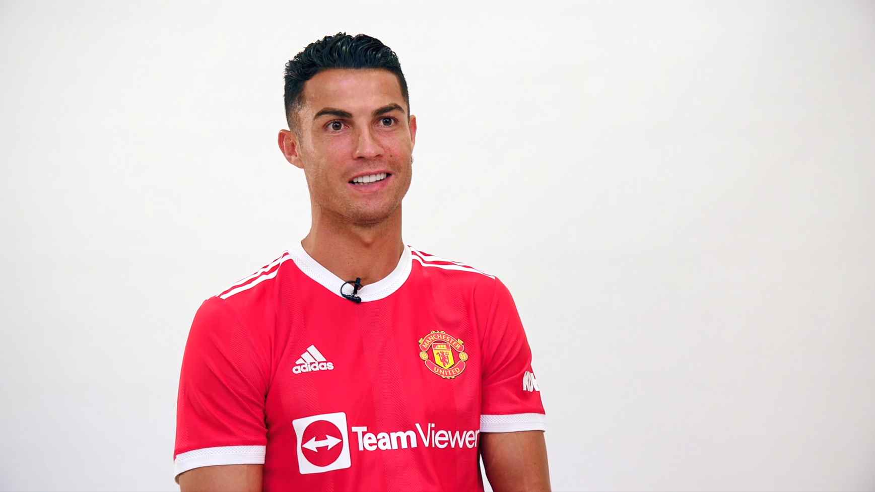 Ronaldo_interview_grab_41630489743186_large.jpg